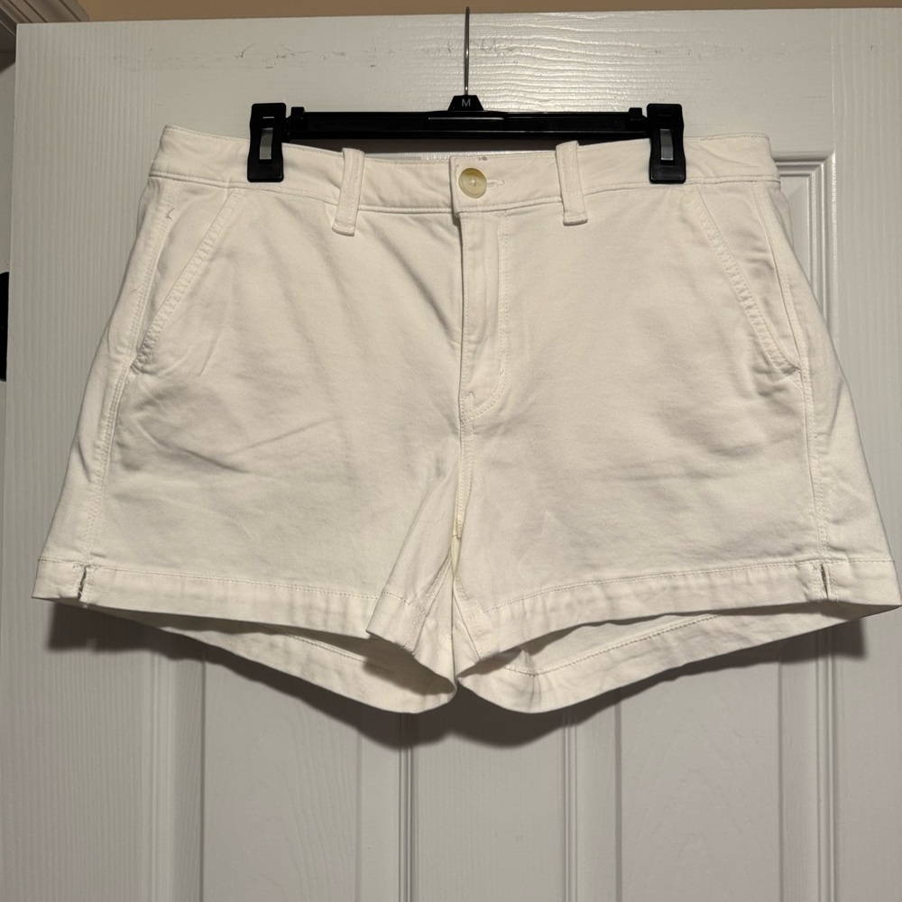 American Eagle Outfitters White Chino Shorts 12